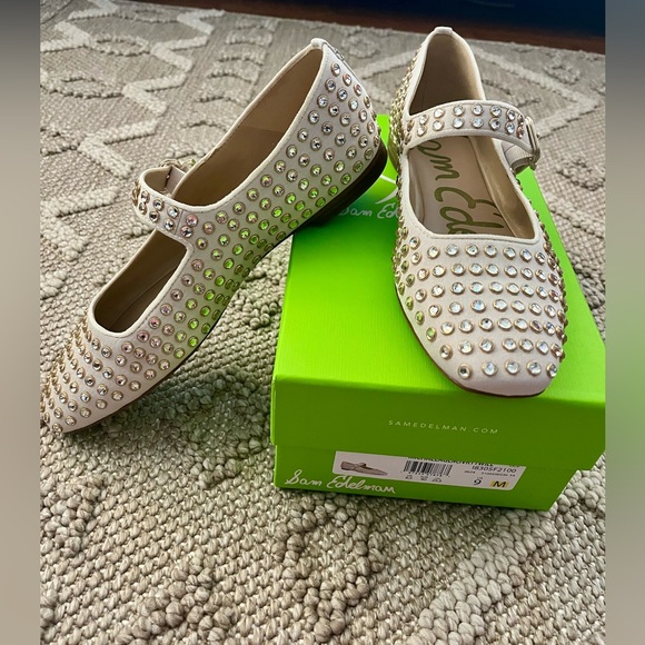 Sam Edelman Michaela Gem Embellished Mary Jane Flats Size 9 NWT - Picture 3 of 7